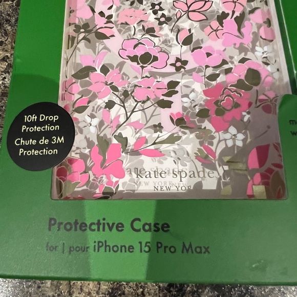 Kate Spade cell phone case - Picture 2 of 4